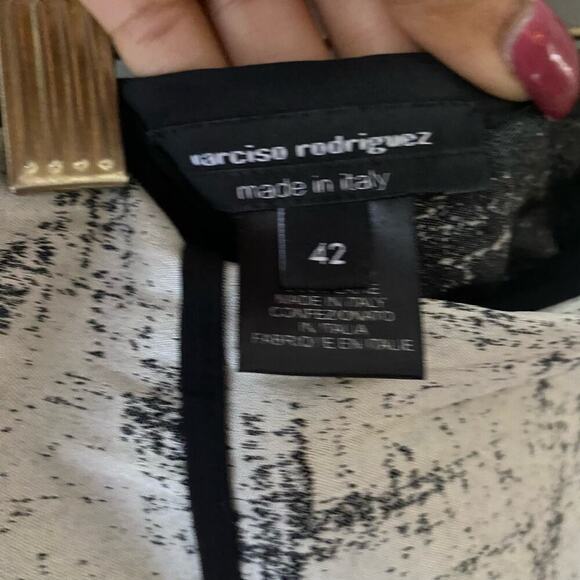 Narciso Rodriguez size‎ 42 made in Italy silk pencil skirt - Picture 4 of 9